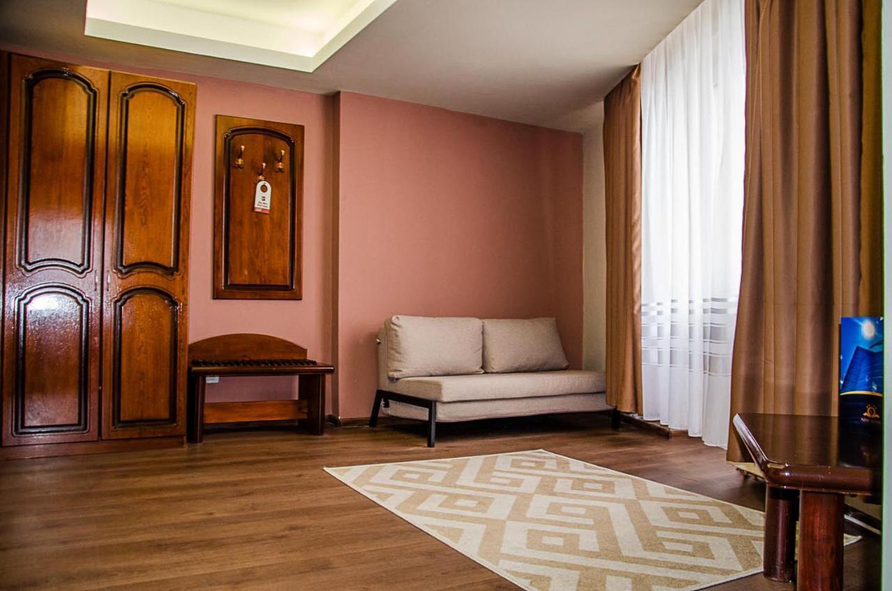 New Royal Hotell Constanţa Exteriör bild